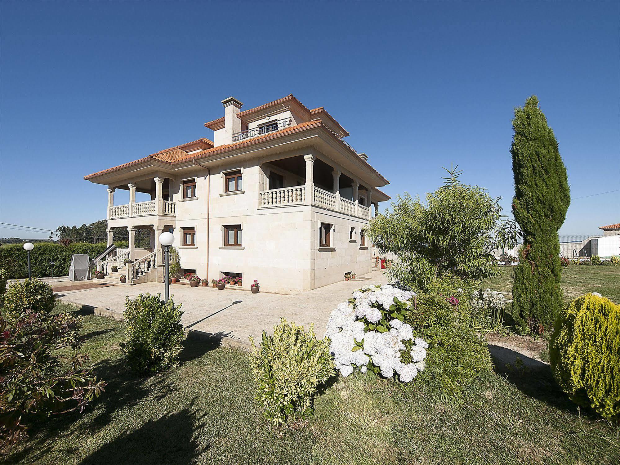 Pension Residencia A Cruzan (Adults Only) Noalla  Exterior photo